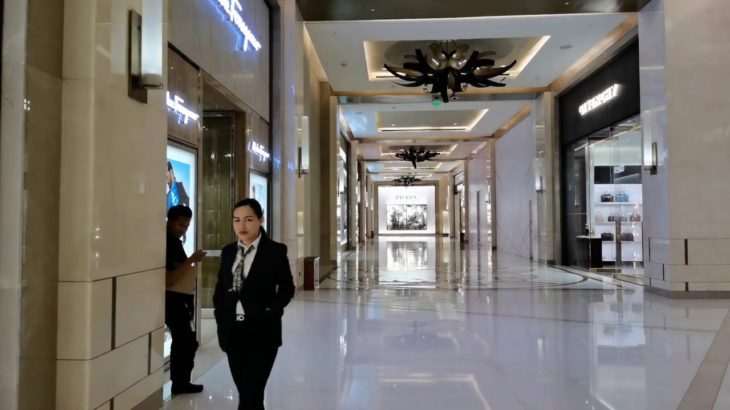 マニラの大型カジノ ソレア のスカイウイング解説ウォーク　フィリピン最高級カジノホテルSolaire Resort & Casino